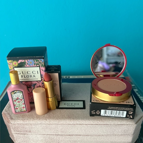 NIB Gucci Beauty Pink Velvet Jewelry Box Bundle - Picture 3 of 8